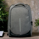 Antykradzieżowy plecak z miejscem na laptopa 15,6`